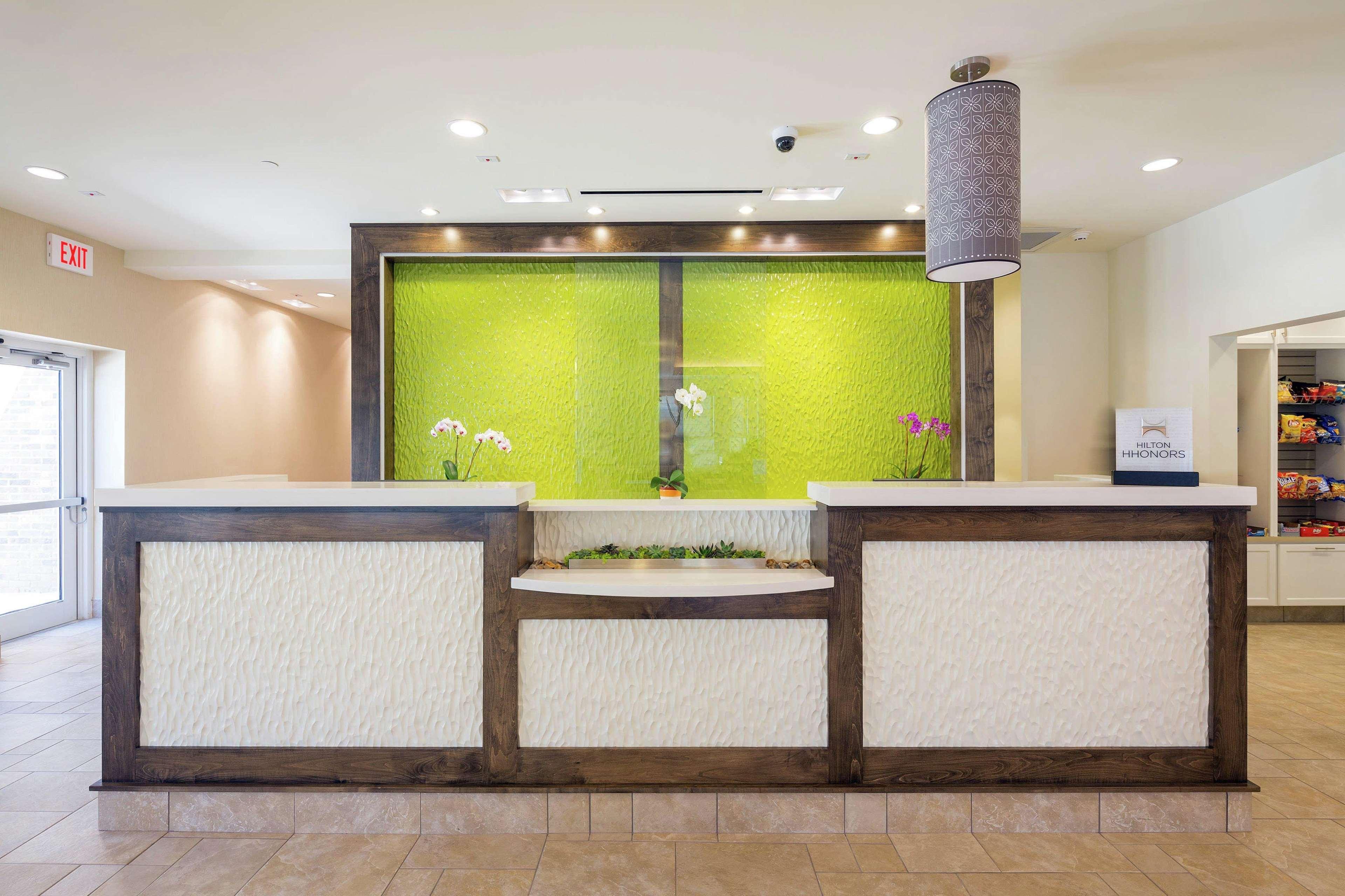 Hilton Garden Inn Pascagoula Exterior photo
